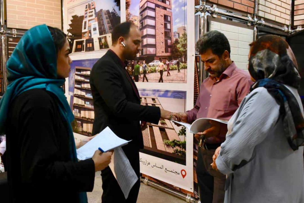 هفدهمین نمایشگاه بین المللی صنعت ساختمان کرمان از 5 الی 9 شهریور ماه 1398 با حضور گروه بین المللی کارخانجات آذرخش برگزار گردید