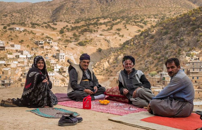 روزمرگی‌های مردم روستای کندوان روستایی با معماری ایرانی زیبا