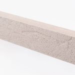 آجر نسوز نما آنتیک سفید متمایل به طوسی مدرن آذرخش 2*6*28 - AB22005