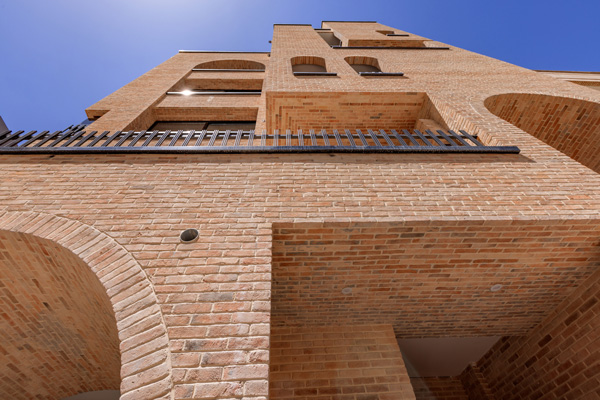 اجرای آجرنما در سقف